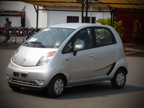 Tata Nano – ô tô rẻ nhất thế giới có mặt tại việt nam